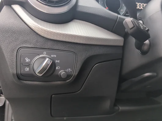 Bild eines Q2 30 TFSI admired