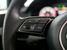 Audi A4 Limousine 40 TDI advanced quattro in NAVARRABLAU METALLIC