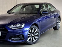 Audi A4 Limousine 40 TDI advanced quattro in NAVARRABLAU METALLIC