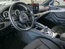 Audi A4 Limousine 40 TDI advanced quattro in NAVARRABLAU METALLIC