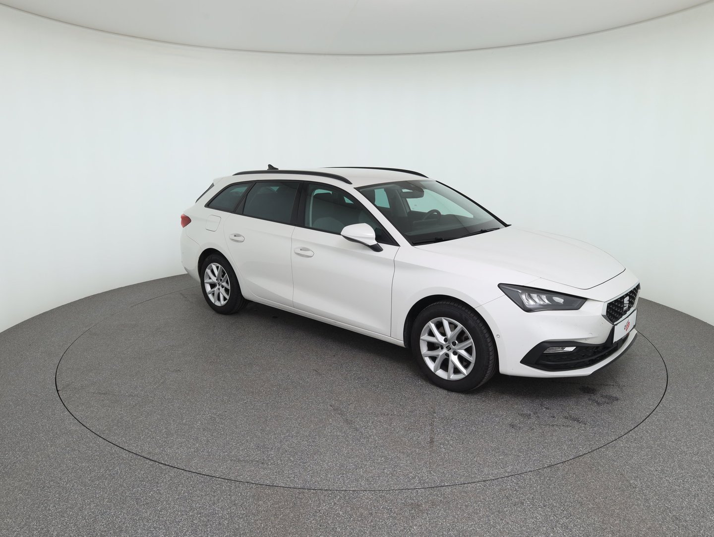 SEAT Leon SP Kombi Style 2.0 TDI DSG 150 PS | Bild 3 von 30