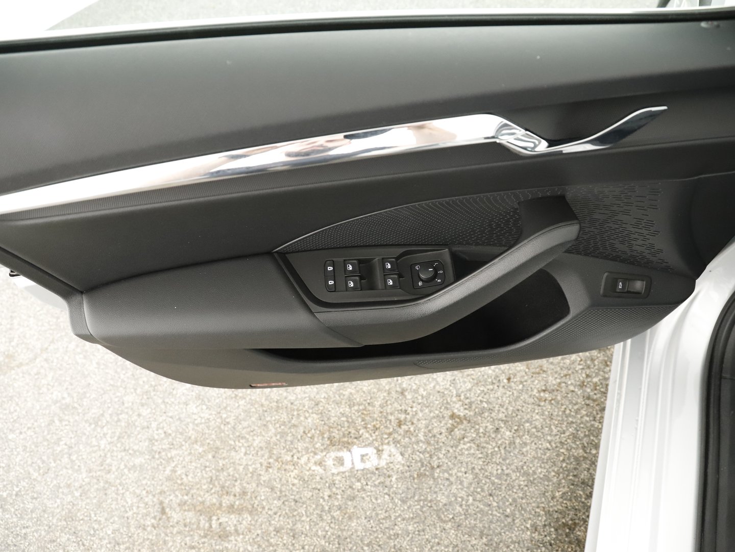 Škoda OCTAVIA Combi Style TDI DSG | Bild 4 von 13