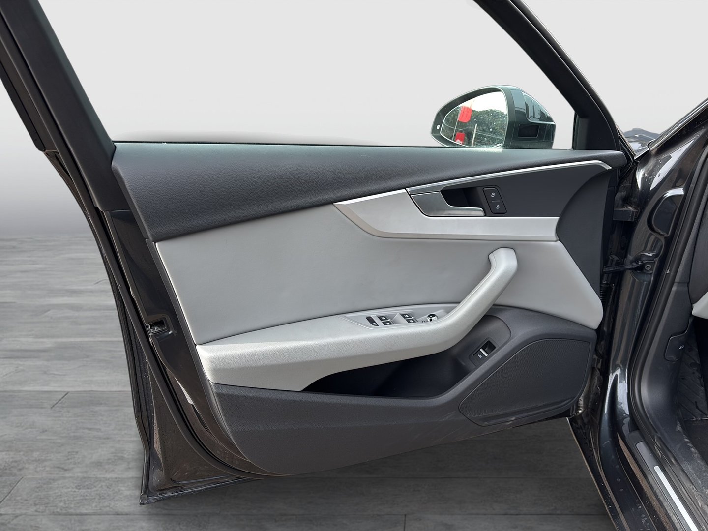 Audi A4 Avant 30 TDI | Bild 8 von 28