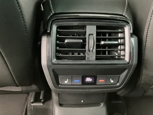 Bild eines Škoda Karoq 4x4 Sportline TDI DSG