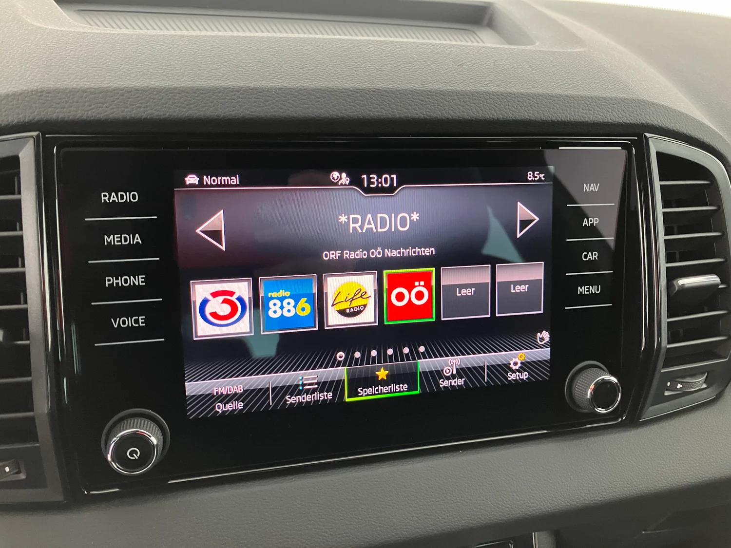 Bild eines Škoda Karoq 4x4 Sportline TDI DSG