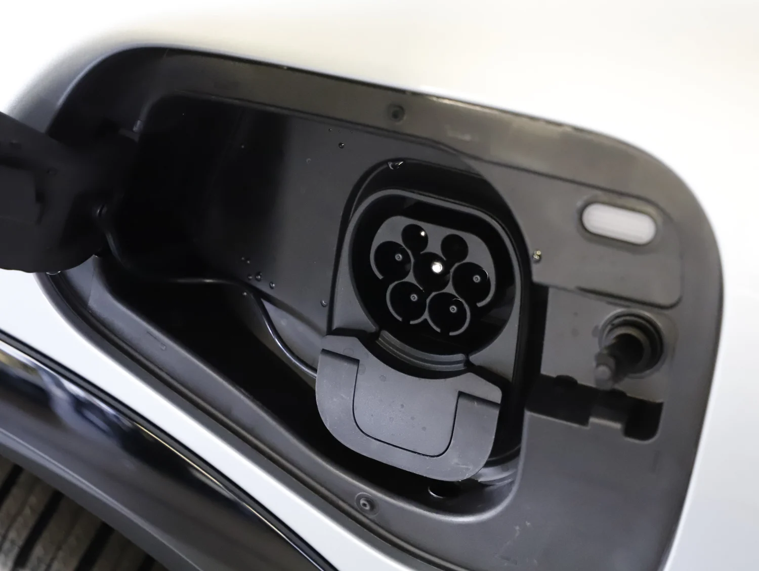 Bild eines VW Tiguan Sport eHybrid DSG 150 kW