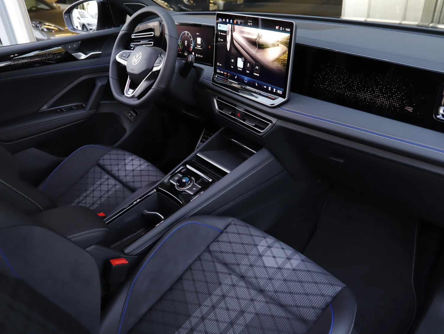 Bild eines VW Tiguan Sport eHybrid DSG 150 kW