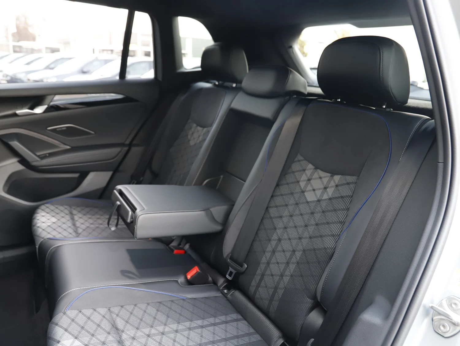 Bild eines VW Tiguan Sport eHybrid DSG 150 kW