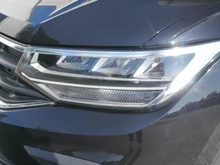 VW Tiguan 2,0 TDI Life DSG in Deep Blak Perleffekt