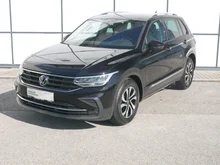 VW Tiguan 2,0 TDI Life DSG in Deep Blak Perleffekt
