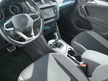 VW Tiguan 2,0 TDI Life DSG in Deep Blak Perleffekt