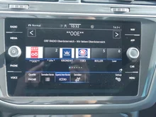 VW Tiguan 2,0 TDI Life DSG in Deep Blak Perleffekt