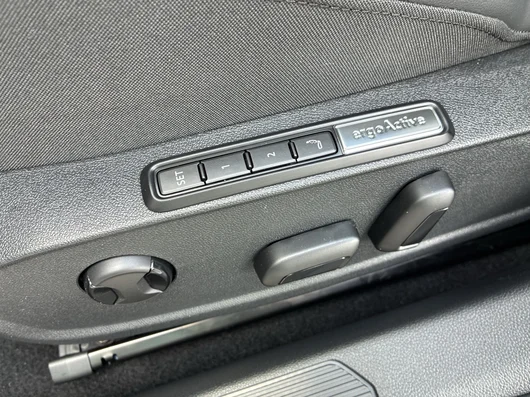 Bild eines VW Golf Falco Edition mHEV DSG