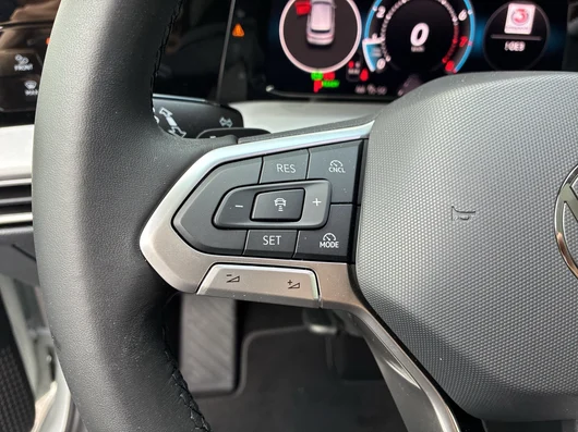 Bild eines VW Golf Falco Edition mHEV DSG