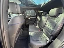 VW Touareg R eHybrid TSI 4MOTION in Meloe Blau Crystal Effekt