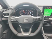 SEAT Leon FR Edition 1.5 TSI 115 PS in Desire-Red Metallic