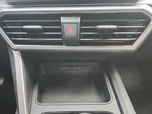 SEAT Leon FR Edition 1.5 TSI 115 PS in Desire-Red Metallic