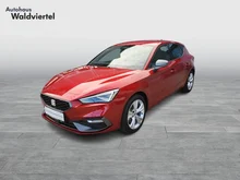 SEAT Leon FR Edition 1.5 TSI 115 PS in Desire-Red Metallic