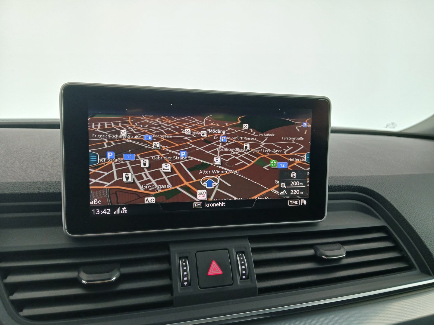 Audi Q5 40 TDI ultra quattro Design | Bild 19 von 33