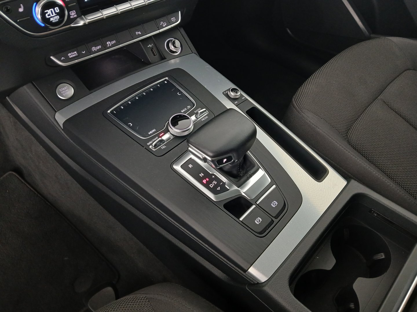 Audi Q5 40 TDI ultra quattro Design | Bild 27 von 33