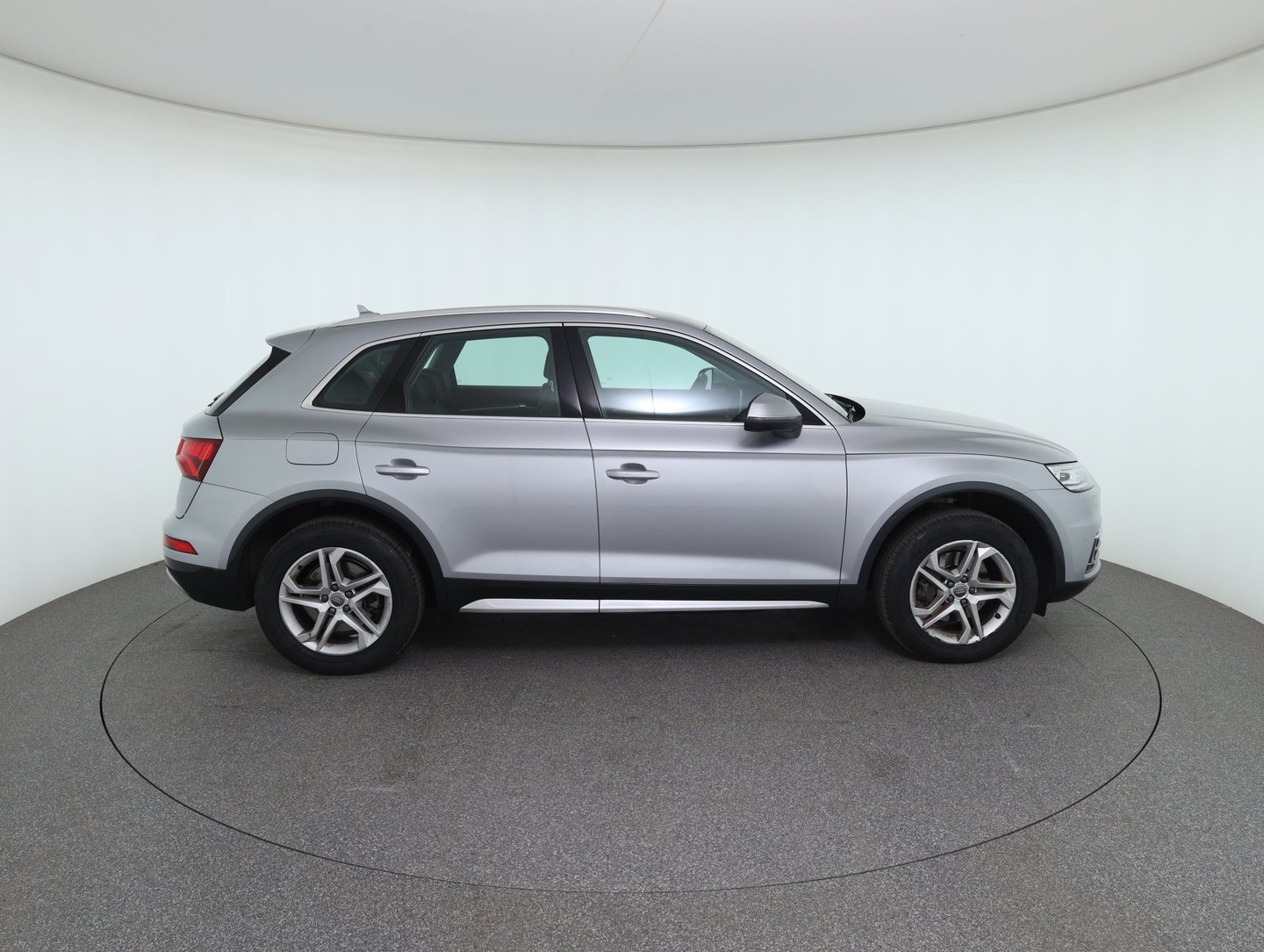 Audi Q5 40 TDI ultra quattro Design | Bild 4 von 33