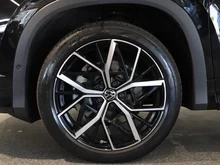 VW Tayron Elegance eHybrid DSG 150kW in Grenadillschwarz Metallic