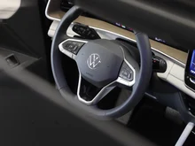 VW Tayron Elegance eHybrid DSG 150kW in Grenadillschwarz Metallic