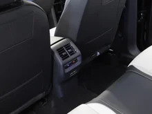 VW Tayron Elegance eHybrid DSG 150kW in Grenadillschwarz Metallic