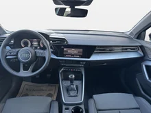Audi A3 Sportback 30 TFSI in Brillantschwarz