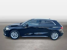 Audi A3 Sportback 30 TFSI in Brillantschwarz