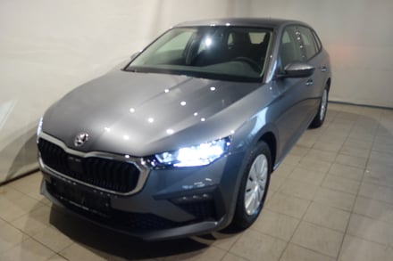 Škoda Scala Essence TSI DSG