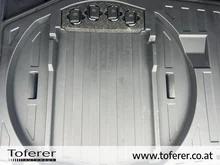 Audi A6 Avant 2.0 TDI ultra intense in mondscheinblau metallic