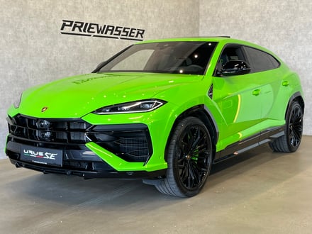 Lamborghini URUS SE