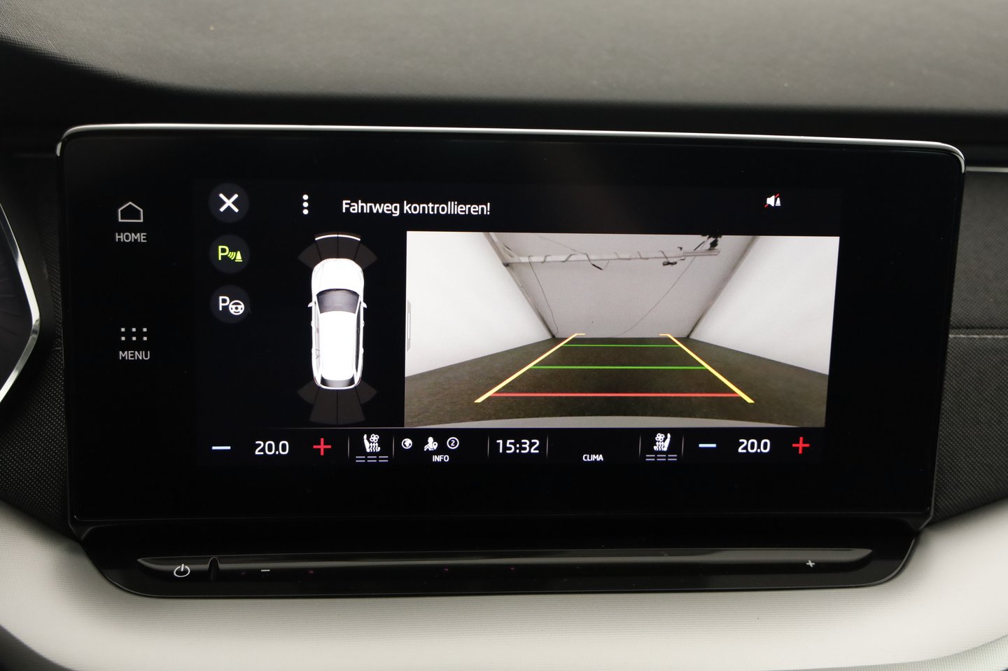Škoda OCTAVIA Combi Style TDI DSG | Bild 16 von 21