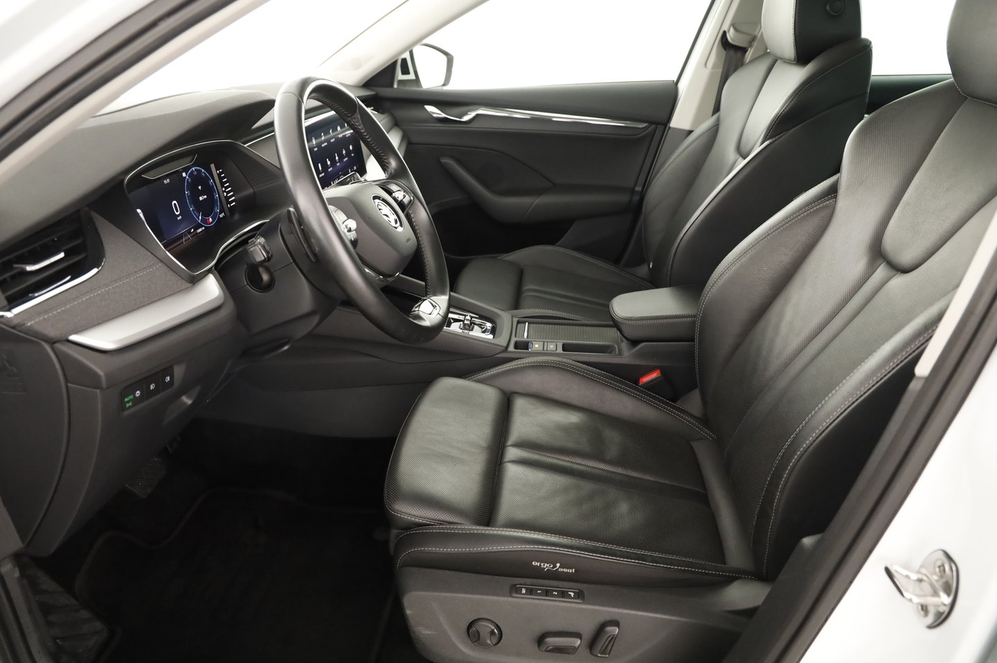 Škoda OCTAVIA Combi Style TDI DSG | Bild 4 von 21