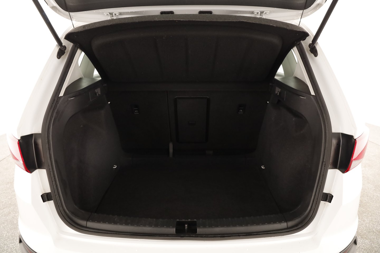 SEAT Ateca Xperience 2.0 TDI | Bild 13 von 17