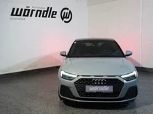 Audi A1 Sportback 25 TFSI intense in Pfeilgrau Perleffekt