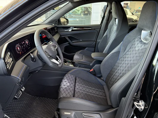 Bild eines Tiguan R-Line eTSI DSG