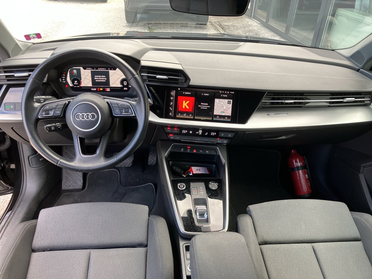 Audi A3 Sportback 35 TDI S line exterieur | Bild 11 von 19