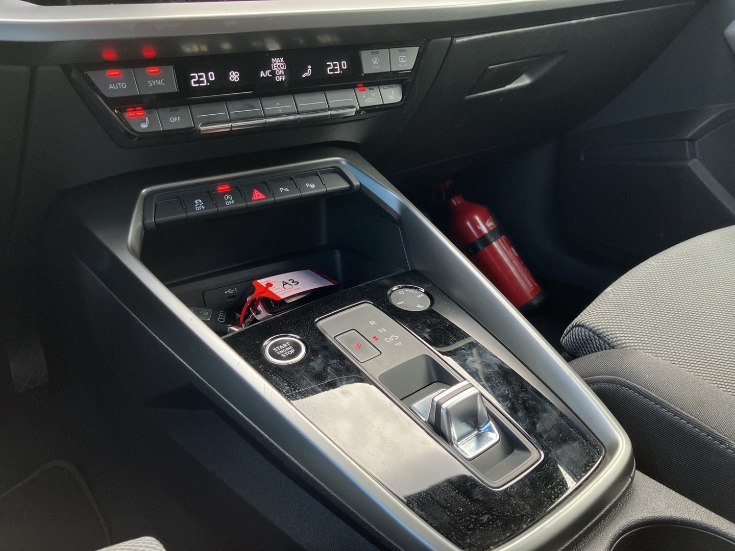 Audi A3 Sportback 35 TDI S line exterieur | Bild 12 von 19