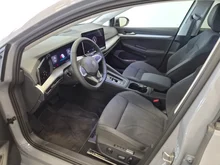 VW Golf Variant Business mHeV DSG in Mondsteingrau
