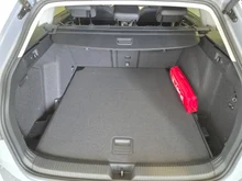 VW Golf Variant Business mHeV DSG in Mondsteingrau