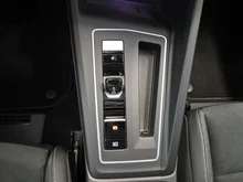 VW Golf Variant Business mHeV DSG in Mondsteingrau