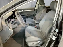 VW Golf Rabbit TSI in Grenadillschwarz Metallic