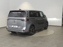 VW ID Buzz ID. Buzz Pro 4MOTION 250 kW in Monosilber Metallic