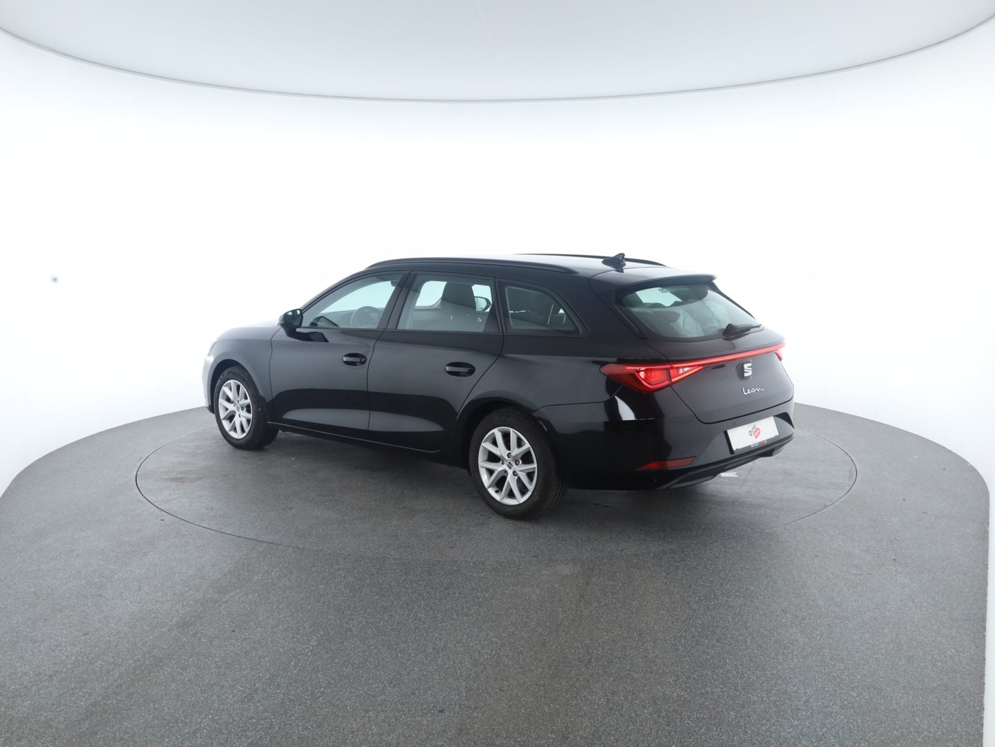 SEAT Leon SP Kombi Style 1.0 TSI | Bild 2 von 13
