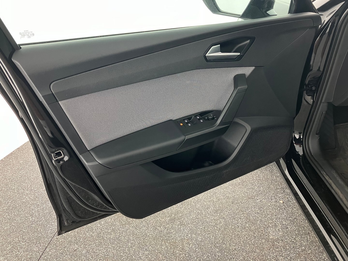 SEAT Leon SP Kombi Style 1.0 TSI | Bild 4 von 13