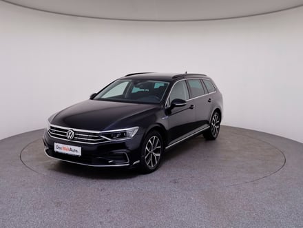 VW Passat GTE Variant