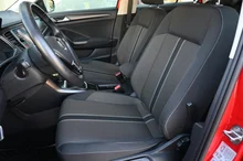 VW T-Roc Design TSI in Flash Rot Dach Schwarz