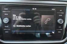 VW T-Roc Design TSI in Flash Rot Dach Schwarz